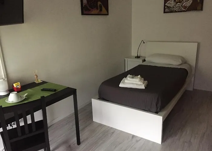 Intero Con Vista Sul Parco , Stazione Appartement Bologne