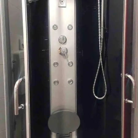 Intero Con Vista Sul Parco , Stazione Apartamento